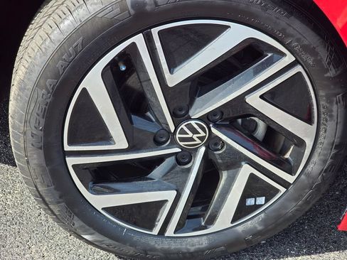 Used 2023 Volkswagen Jetta SEL FWD image 11
