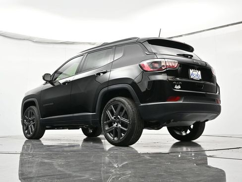 New 2026 Jeep Compass Latitude AWD/4WD image 42