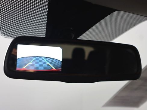 Used 2019 Dodge Journey SE image 14