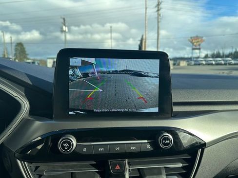 Used 2025 Ford Escape Active image 19