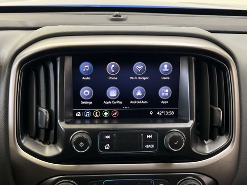 Used 2019 Chevrolet Colorado Z71 image 16