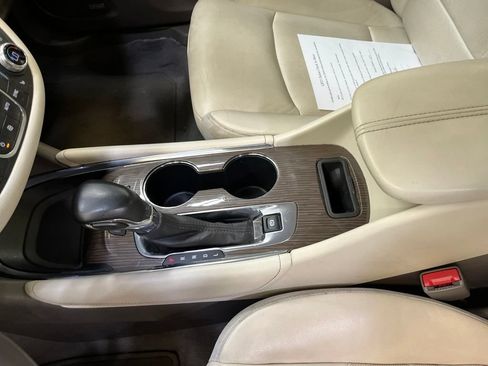 Used 2024 Chevrolet Malibu LT FWD image 17