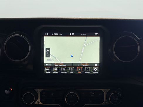 Used 2023 Jeep Wrangler Unlimited Sahara AWD/4WD image 18