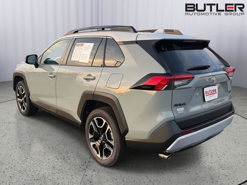 Used 2019 Toyota RAV4 Adventure w/ Cold Weather Package AWD/4WD image 4