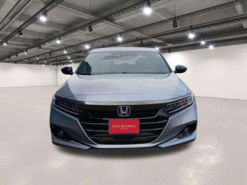 Used 2022 Honda Accord Sport image 18
