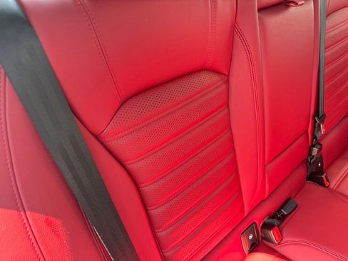 Used 2023 Alfa Romeo Giulia Veloce AWD/4WD image 61