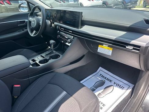 New 2026 Hyundai Sonata SE FWD image 15