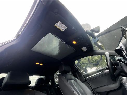 Used 2018 Audi A3 2.0T Premium image 13