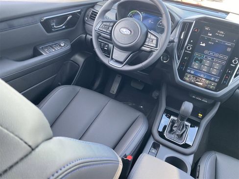 New 2025 Subaru Forester Limited w/ Popular Package image 10