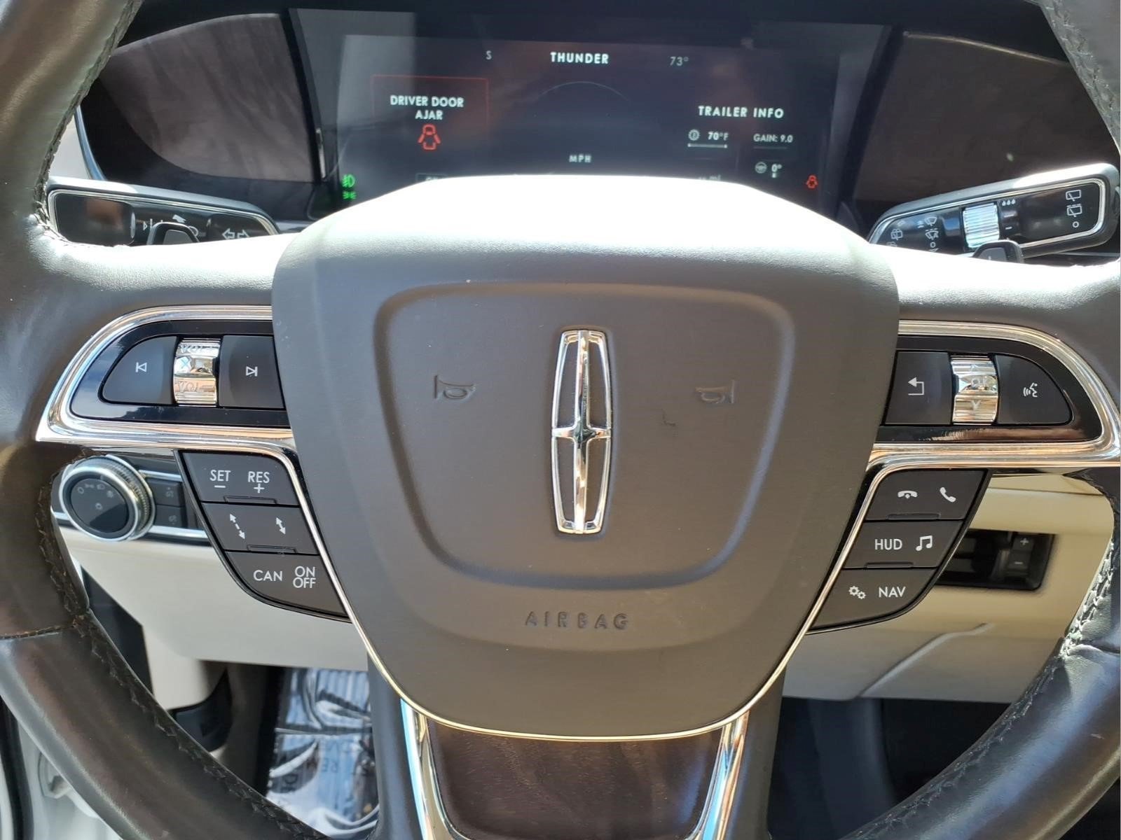 Certified 2021 Lincoln Navigator Reserve AWD/4WD image 6