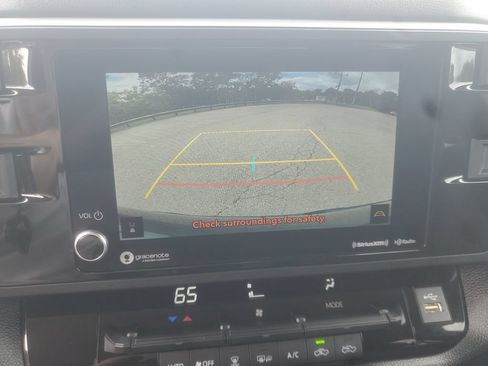 Used 2023 Toyota Tundra SR AWD/4WD image 18