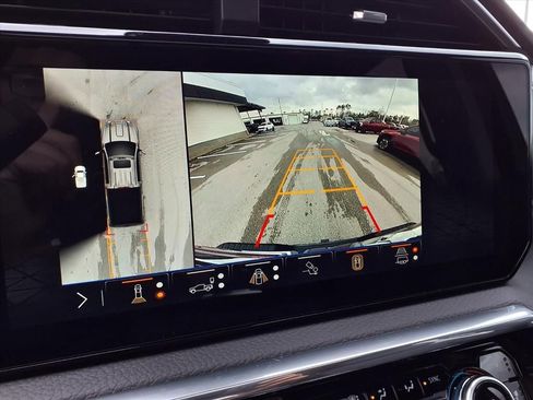 New 2026 GMC Sierra 2500 Denali w/ Denali Reserve Package AWD/4WD image 17