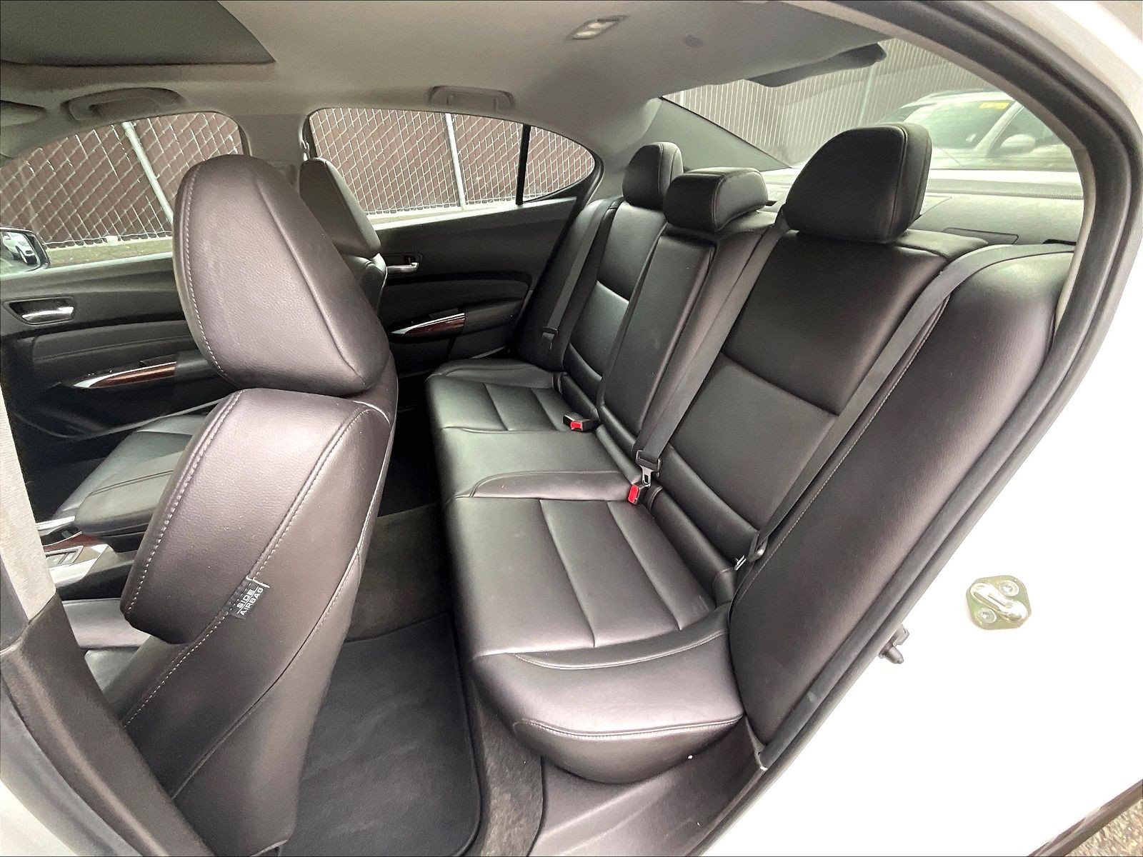 Used 2016 Acura TLX FWD image 25