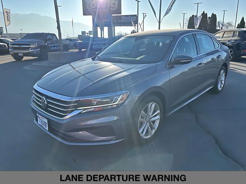 Used 2020 Volkswagen Passat 2.0T SE image 7