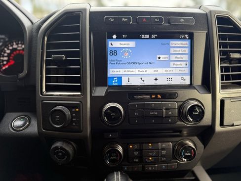 Used 2018 Ford F150 Raptor w/ Equipment Group 802A Luxury image 33