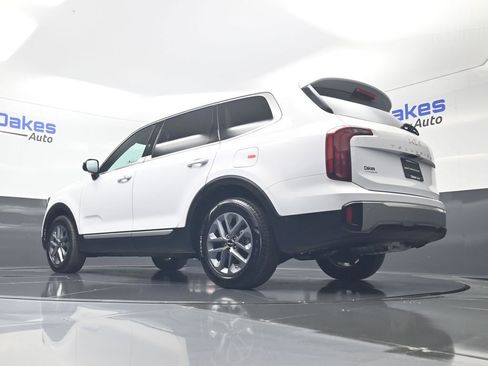 New 2025 Kia Telluride LX FWD image 43