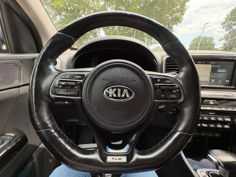Used 2018 Kia Sportage SX FWD image 34