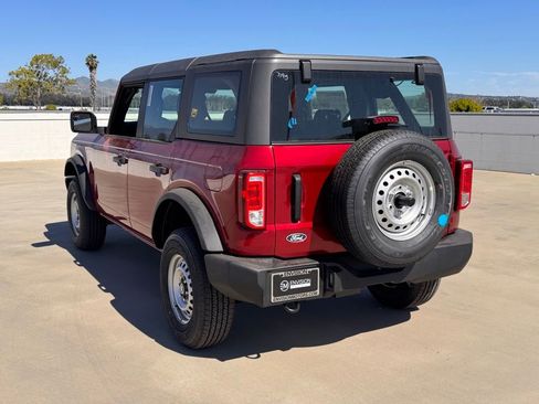 New 2026 Ford Bronco 4-Door image 10
