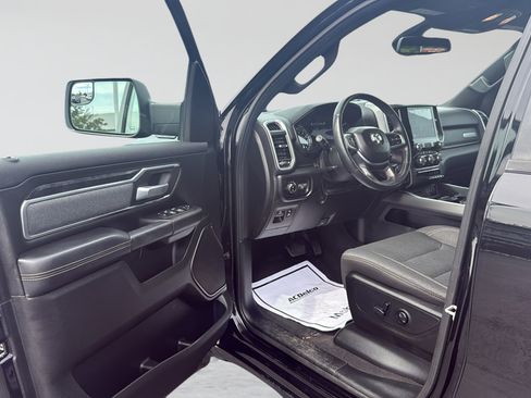Used 2019 RAM 1500 Big Horn AWD/4WD image 23