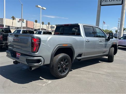 New 2025 GMC Sierra 2500 AT4 w/ AT4 Premium Plus Package image 11
