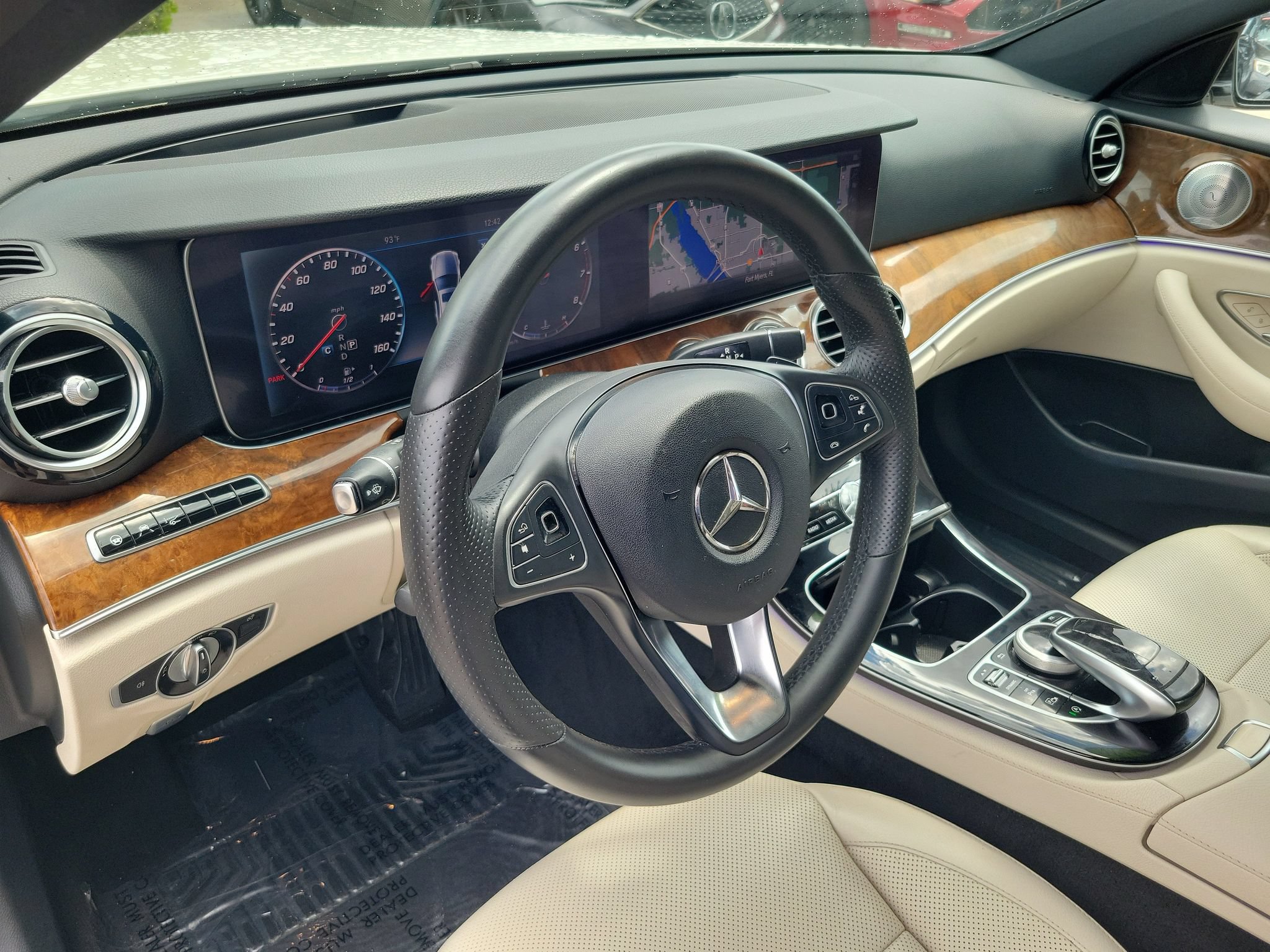 Used 2018 Mercedes-Benz E 300 image 18