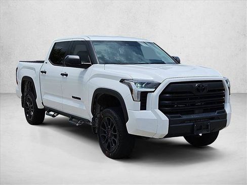 Used 2024 Toyota Tundra SR5 AWD/4WD image 3