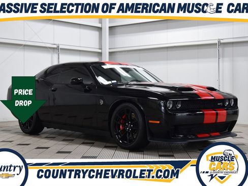 Used 2023 Dodge Challenger SRT Hellcat w/ Driver Convenience Group RWD image 1
