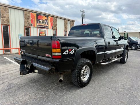 Used 2007 GMC Sierra 2500 SLT w/ Heavy-Duty Power Package image 3