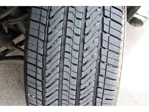 Used 2021 Chevrolet Tahoe Z71 image 31