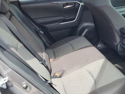 Certified 2025 Toyota RAV4 XLE image 29