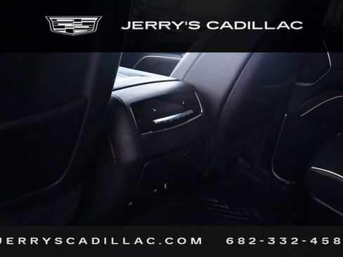 Used 2023 Cadillac Escalade ESV Sport w/ Touring Package image 24