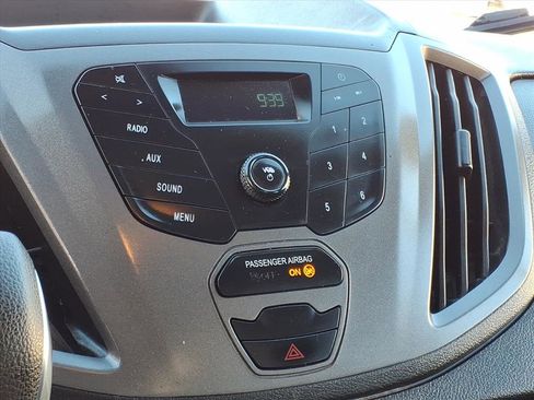 Used 2018 Ford Transit 250 130 Low Roof w/ Exterior Upgrade Package image 9