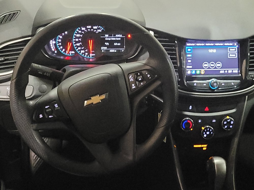 Used 2018 Chevrolet Trax LT AWD/4WD image 22