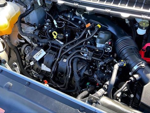 Certified 2024 Ford Edge SEL w/ Convenience Package AWD/4WD image 34