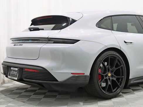 Used 2024 Porsche Taycan GTS image 11