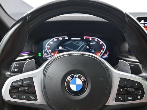 Used 2023 BMW M550i xDrive AWD/4WD image 16