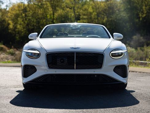 New 2026 Bentley Continental GTC image 12
