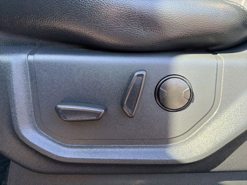 Used 2022 Ford F350 Lariat w/ Lariat Ultimate Package image 35