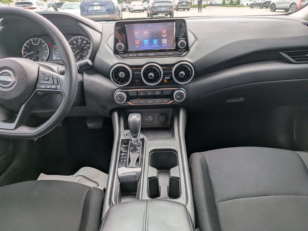 Used 2024 Nissan Sentra S FWD image 16