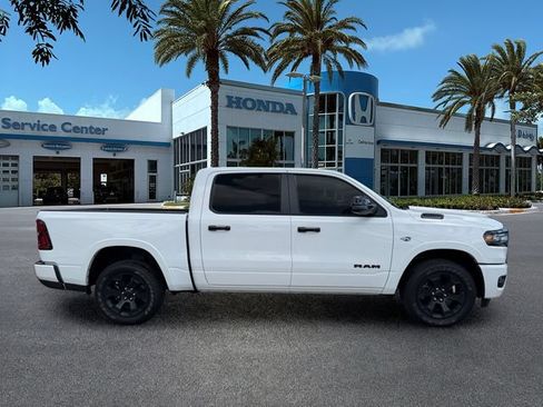 Used 2026 RAM 1500 Big Horn AWD/4WD image 9