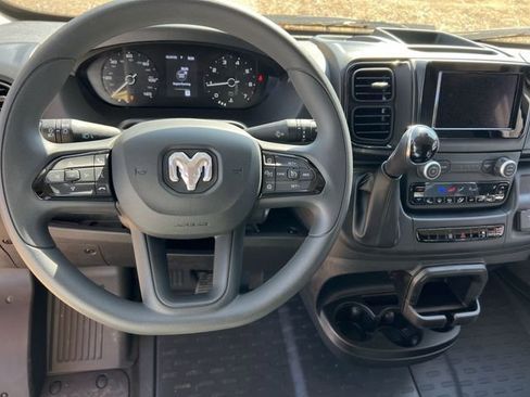 New 2026 RAM ProMaster 2500 w/ Convenience Group image 19