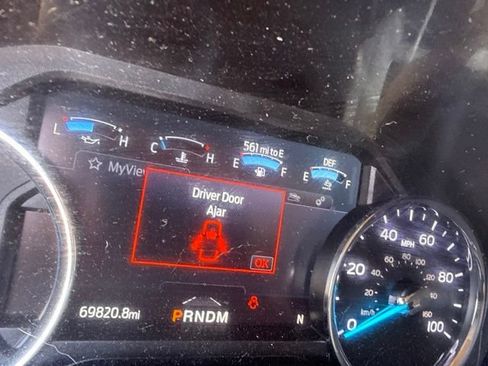 Used 2022 Ford F250 Lariat w/ Lariat Ultimate Package AWD/4WD image 10