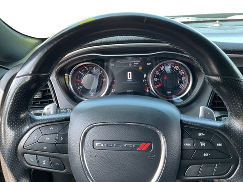 Used 2022 Dodge Challenger GT AWD/4WD image 11