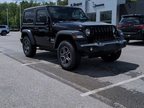 Used 2021 Jeep Wrangler Sport AWD/4WD image 1