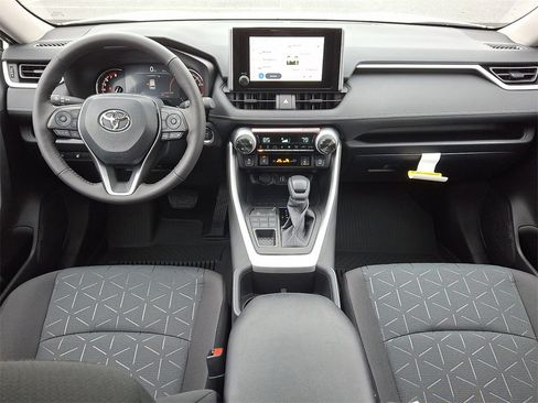 New 2025 Toyota RAV4 XLE w/ Convenience Package image 11