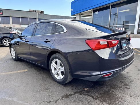 Used 2022 Chevrolet Malibu LS image 16