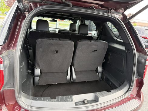 Used 2019 Ford Explorer Sport w/ Equipment Group 401A AWD/4WD image 30