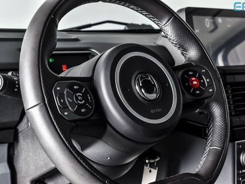 Used 2025 INEOS Grenadier Trialmaster Edition image 15