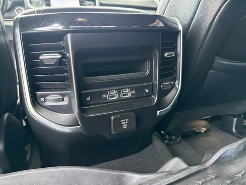 Used 2021 RAM 1500 Laramie AWD/4WD image 36