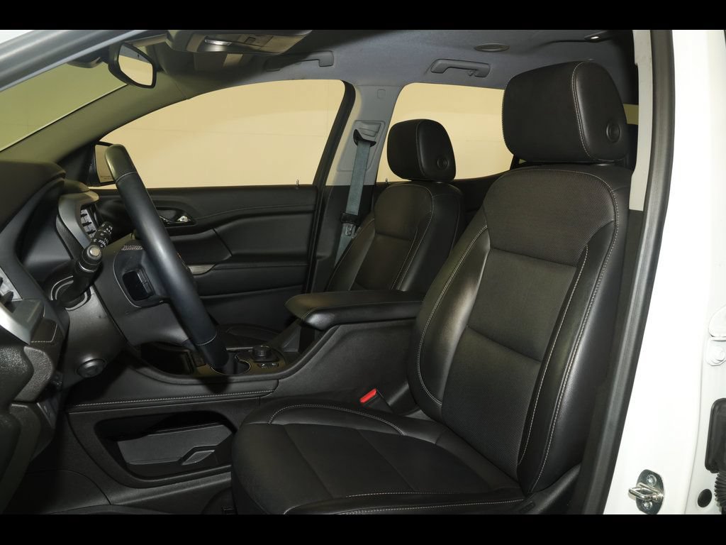 Used 2023 GMC Acadia SLT w/ Elevation Edition FWD image 25